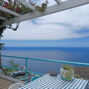  Hébergement de vacances Casa D'alegria Madeira Island