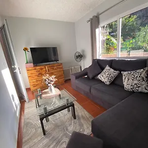 Appartement 2 Bed , Sea View, 10 Minutes Walk To The